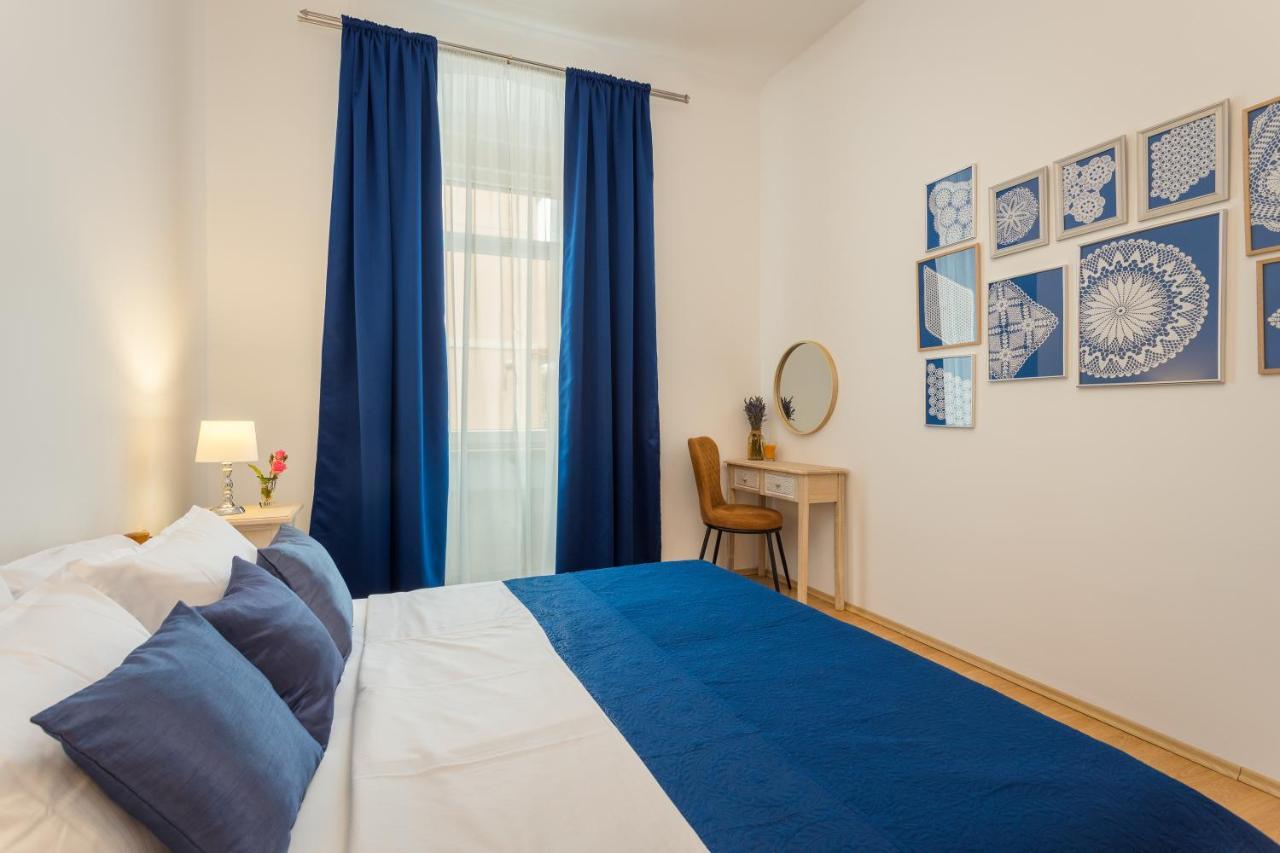 Apartman Lussi Pula Extérieur photo