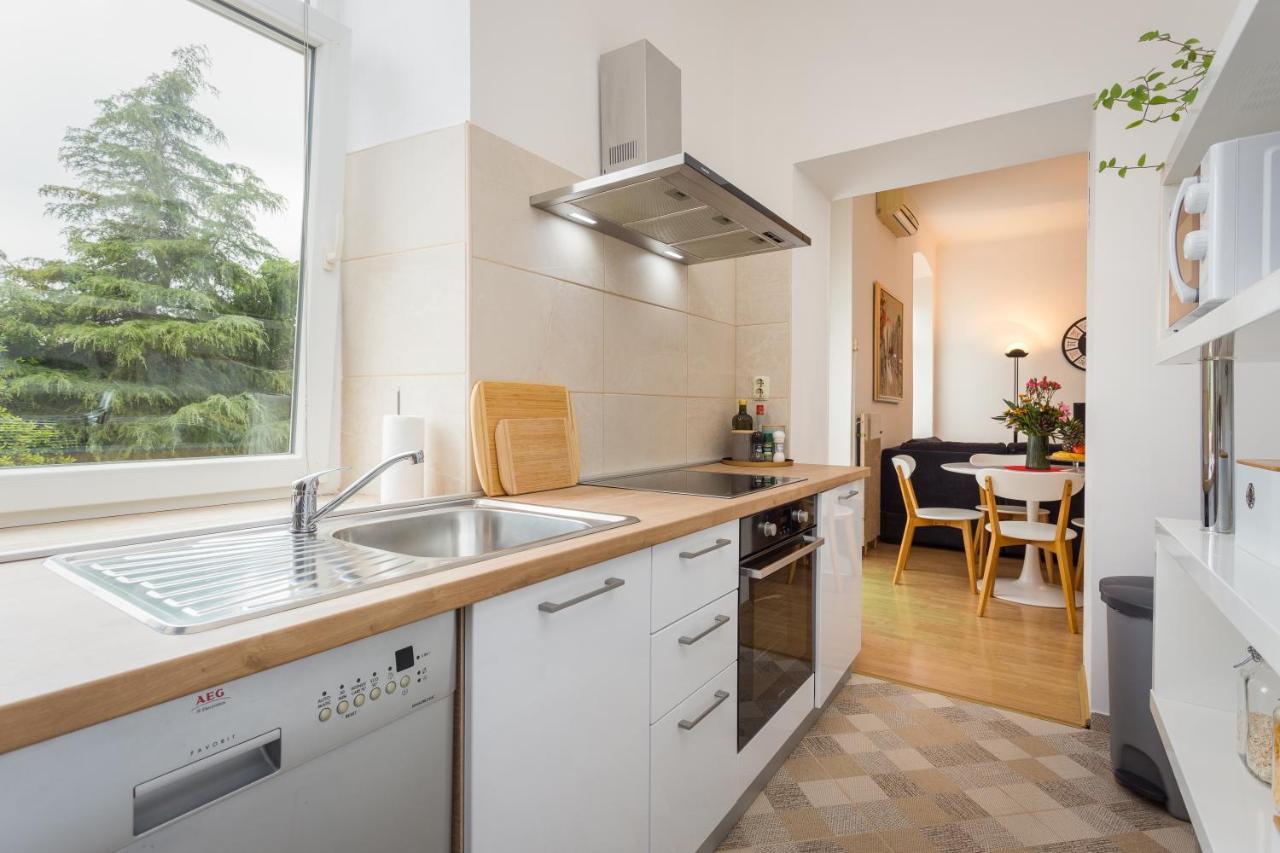 Apartman Lussi Pula Extérieur photo