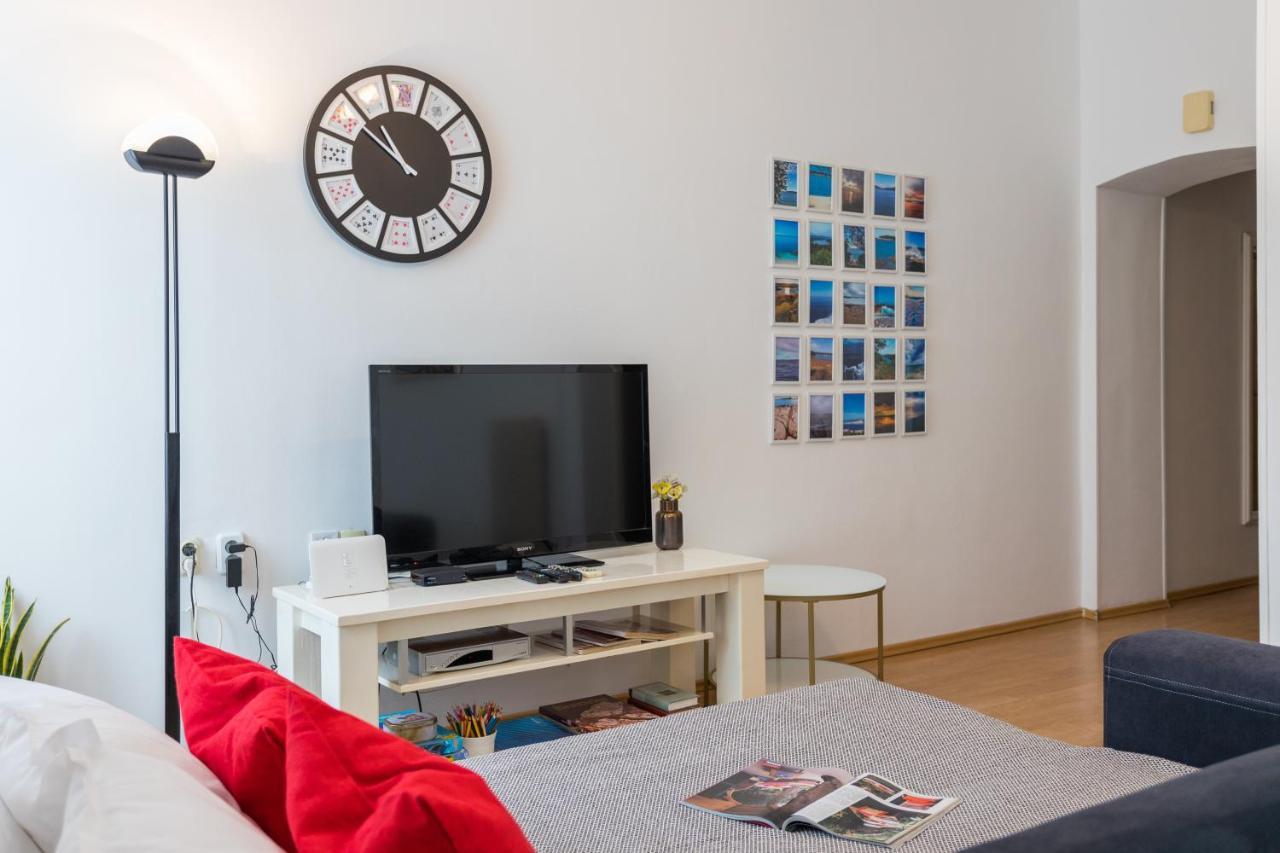 Apartman Lussi Pula Extérieur photo